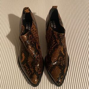 Bleecker & Bond Lydia Snakeskin Booties Size 6.5